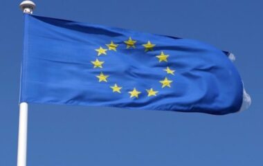significado-da-bandeira-da-uniao-europeia-1200x675